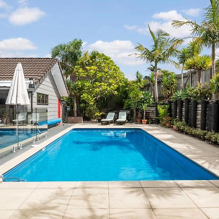 Villa With Pool In Browns Bay Auckland Buitenkant foto