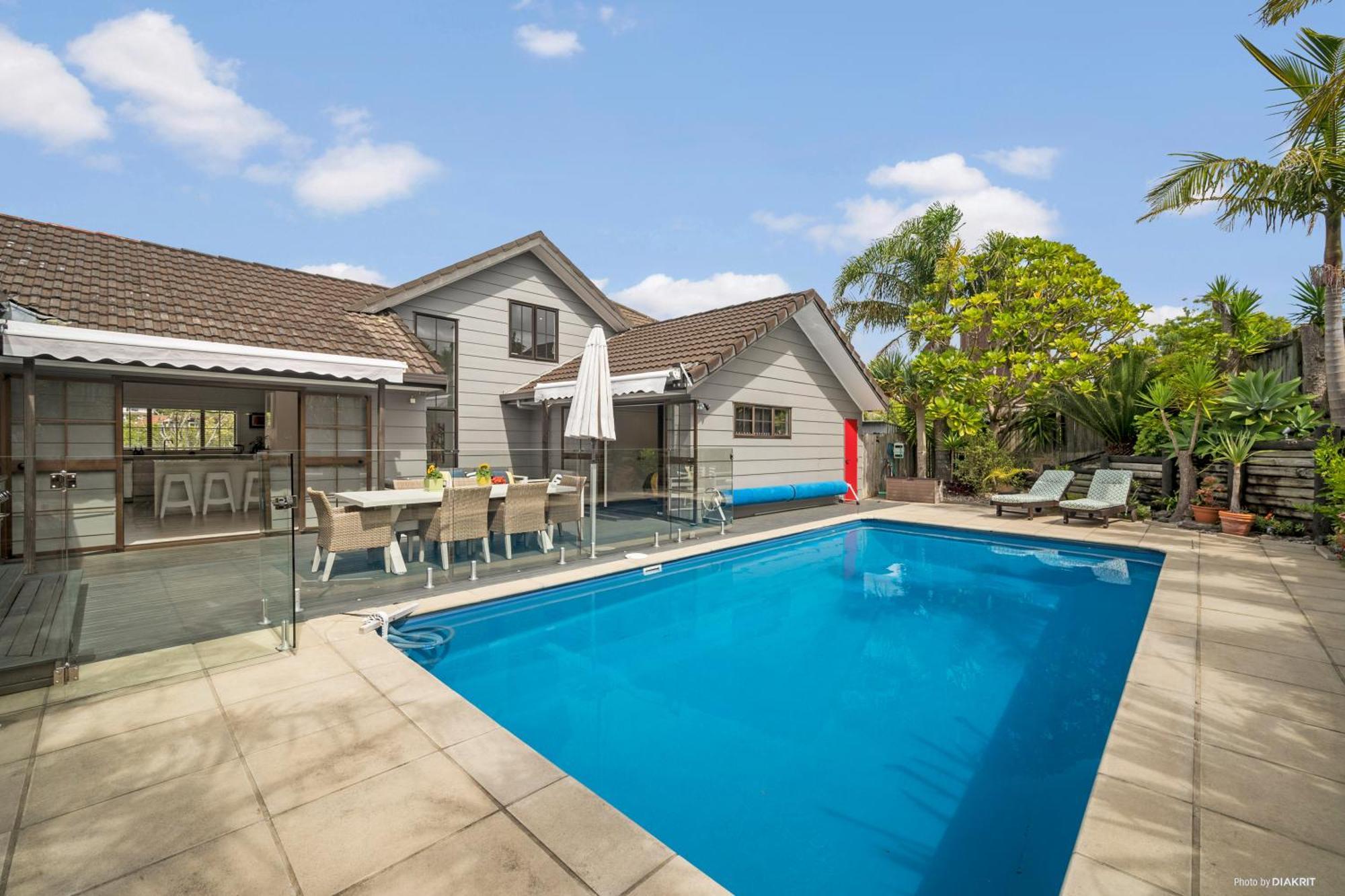 Villa With Pool In Browns Bay Auckland Buitenkant foto